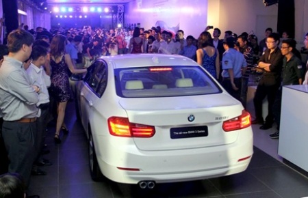 Xe BMW 3-series phiên bản 2012 có mặt tại Việt Nam - 5 Xe BMW 3-series phiên bản 2012 có mặt tại Việt Nam