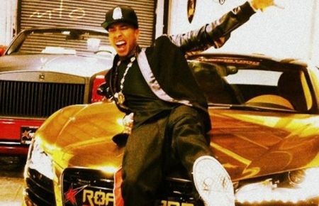 Ngắm siêu xe mạ vàng của rapper mang dòng máu Việt - 10 Ngắm siêu xe mạ vàng của rapper mang dòng máu Việt