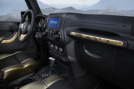 Jeep Wrangler phiên bản Rồng - Dũng mãnh và huyền bí - 6 Jeep Wrangler phiên bản Rồng - Dũng mãnh và huyền bí