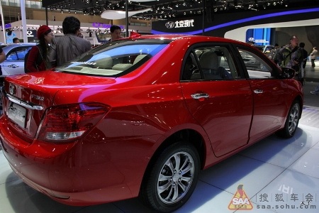BYD F3 thế hệ mới bớt giống Toyota Corolla