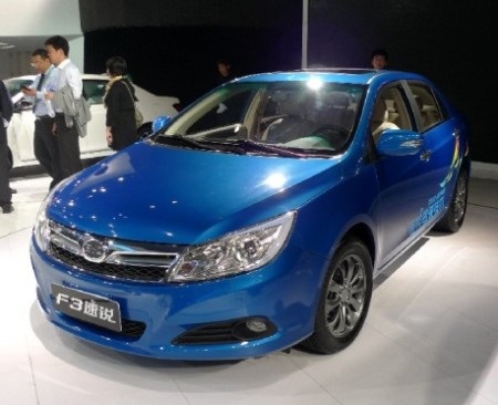 BYD F3 thế hệ mới bớt giống Toyota Corolla