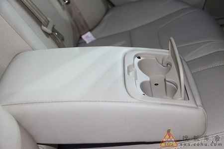 BYD F3 thế hệ mới bớt giống Toyota Corolla