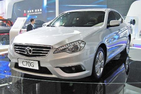 Hàng “nhái” tại Triển lãm ôtô Trung Quốc 2012 - 12 Hàng “nhái” tại Triển lãm ôtô Trung Quốc 2012