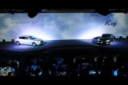 Xe Kia K9 chính thức trình làng - 16 Xe Kia K9 chính thức trình làng