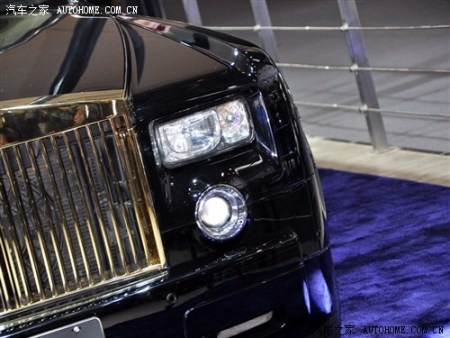 Xe Rolls-Royce Phantom dài 10m tái xuất