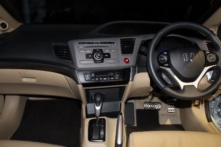 Ra mắt xe Honda Civic thế hệ mới phiên bản châu Á - 12 Ra mắt xe Honda Civic thế hệ mới phiên bản châu Á