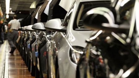 GM và Ford duy trì vị thế “đại gia” 