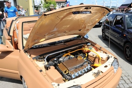 Nhộn nhịp người đẹp và xe tại Wörthersee Tour 2012