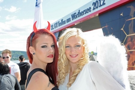 Nhộn nhịp người đẹp và xe tại Wörthersee Tour 2012