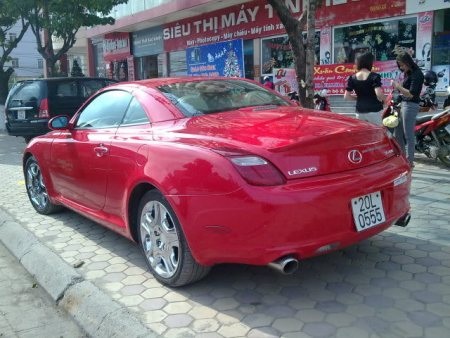 Ngắm xe sang biển đẹp ở Thái Nguyên - 5 Lexus