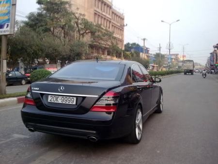 Ngắm xe sang biển đẹp ở Thái Nguyên - 8 Mercedes S500 biển tứ quý