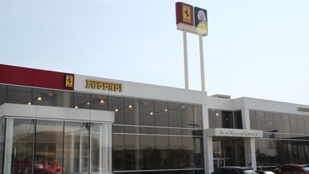 Ferrari, đừng kiêu ngạo!