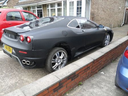 Ô tô 12.000 USD “hoá thân” thành siêu xe Ferrari F430 - 7 Nhật Minh