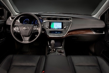 Toyota Avalon sẽ không còn là... “xe của bố” - 5 Nhật Minh