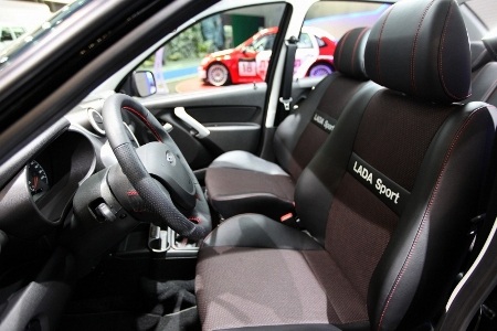 Granta Sport - Xe tính năng vận hành cao của Lada - 7 Nhật Minh