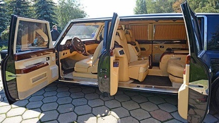 ZIL trình làng xe limousine hạng nặng - 3 ZIL trình làng xe limousine “hạng nặng”