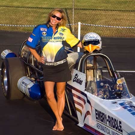 Họ xinh đẹp và đam mê tốc độ - 3 (Ảnh: AP)