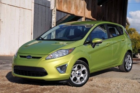 Ford triệu hồi xe Fiesta vì lỗi túi khí - 1 Ford triệu hồi xe Fiesta vì lỗi túi khí