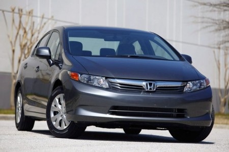 Honda giục đại lý bán tống tháo xe Civic 2012 - 1 Xe Civic phiên bản 2012