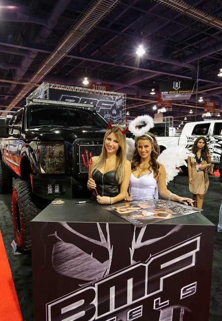 Ảnh: Carscoop, GTSpirit