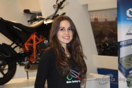 Nhộn nhịp người mẫu tại sự kiện EICMA 2012 - 13 Nhộn nhịp người mẫu tại sự kiện EICMA 2012
