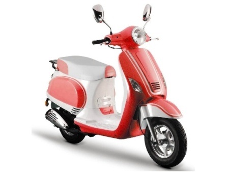 Hàng loạt xe nhái Vespa bị tịch thu - 2 Mẫu xe Roman của TaoTao