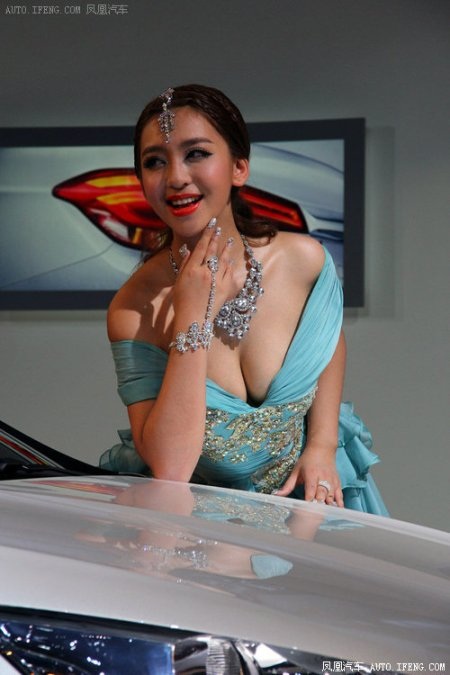 Ngắm người đẹp tại Triển lãm ô tô Quảng Châu - 6 Nhật Minh