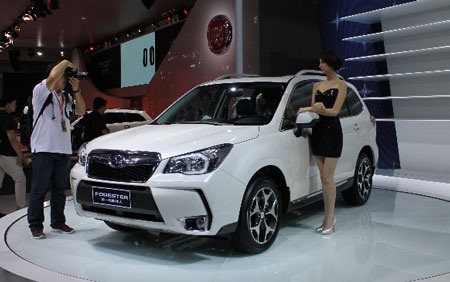 Hyundai Veloster Turbo (Ảnh: Carscoop)