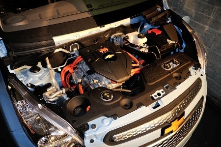 Diện kiến phiên bản chạy điện của xe Spark - 11 Tay nắm mở cửa sau được giấu trên cột C