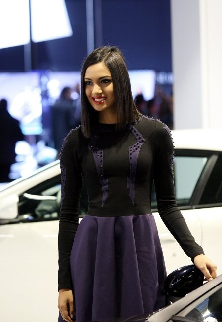 Ngọt ngào người mẫu Triển lãm ô tô Bologna 2012 - 11 Triển lãm ô tô Bologna 2012 diễn ra từ ngày 7-16/12 tại