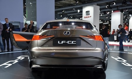 Lexus sẽ sản xuất xe LF-CC Concept - 9 Nhật Minh