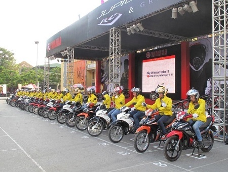 Vinh danh những tay lái cừ khôi của đất cảng - 1 Vinh danh những tay lái cừ khôi của đất cảng