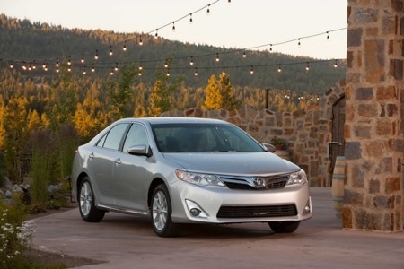 Camry giành giải “Xe của năm tại Hàn Quốc”, Hyundai sốc - 1 Năm 2012, Camry là mẫu xe nhập khẩu bán chạy thứ hai tại Hàn Quốc, sau BMW 520d