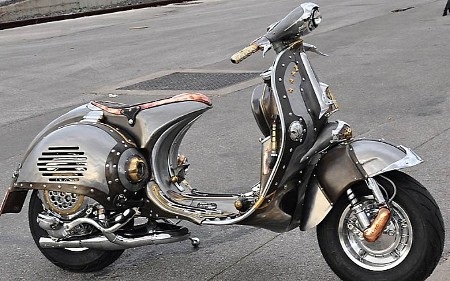 Xem thêm ảnh cận cảnh xe