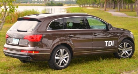 Xe Audi Q7 thế hệ mới sẽ dùng vật liệu sợi carbon - 1 Xe Audi Q7 thế hệ mới sẽ dùng vật liệu sợi carbon