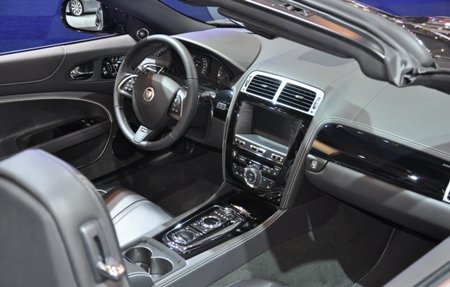 Toàn cảnh Triển lãm ô tô Brussels 2013 - 7 Jaguar F-Type S hoàn toàn mới (Ảnh: GTSpirit)