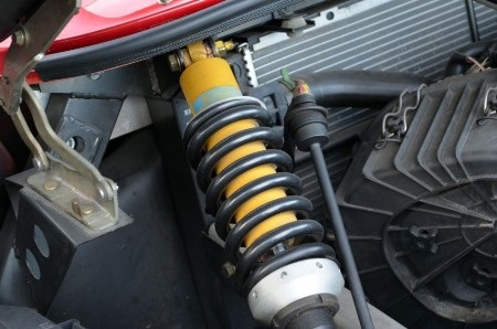 Động cơ đặt sau