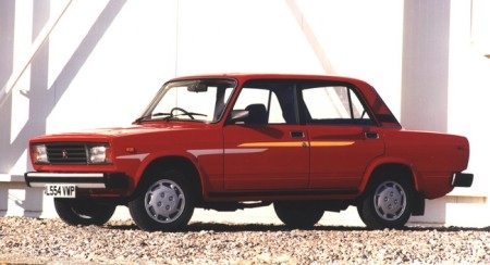 Nga muốn có thương hiệu xe sang cạnh tranh BMW, Mercedes - 1 Ô tô Lada - Niềm tự hào một thời của nước Nga