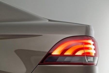 Cận cảnh xe Qoros 3 Sedan của Trung Quốc - 15 Nhật Minh