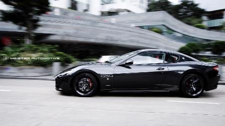 Siêu xe ở Hương Cảng - 15 Một chiếc Maserati GranTurismo Sport đang lướt gió