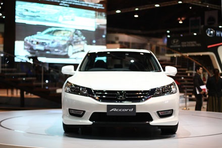 Ra mắt xe Accord thế hệ mới dành cho thị trường ASEAN - 2 (Ảnh: Việt Hưng)