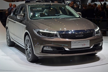 Hãng xe Trung Quốc Qoros ra xe mới - 3 Một số hình ảnh xe Qoros 3 tại Triển lãm ô tô Geneva: