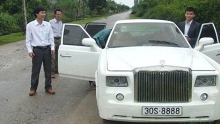 Ly kỳ chuyện người Việt đổ tiền chế siêu xe, máy bay - 4 Ly kỳ người Việt đổ tiền chế siêu xe, máy bay