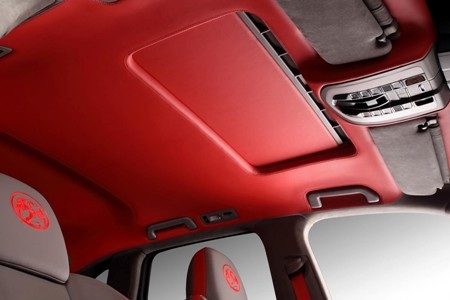 Bộ khuếch tán gió sau tích hợp đèn phanh LED