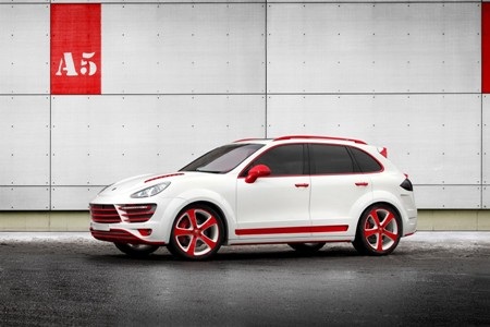 Rực rỡ Porsche Cayenne phiên bản độ Rồng đỏ