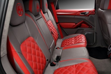 Bộ khuếch tán gió sau tích hợp đèn phanh LED