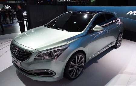Hyundai trình làng xe Sonata "mini" - 2 Triển lãm ôtô Thượng Hải 2013 diễn ra từ ngày 20-29/4/2013.