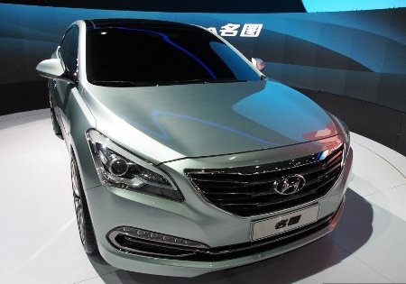 Hyundai trình làng xe Sonata "mini" - 4 Triển lãm ôtô Thượng Hải 2013 diễn ra từ ngày 20-29/4/2013.