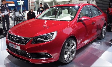 Chery gây bất ngờ với mẫu Alpha 7 Concept - 4 Cụm đèn hậu thoảng chút phong cách BMW