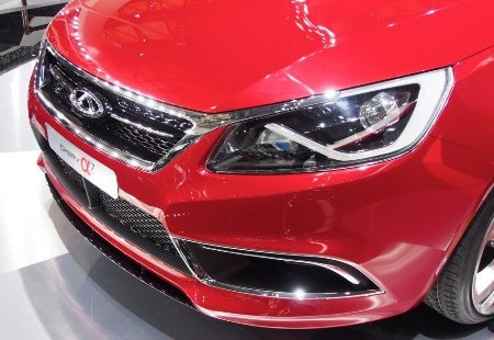 Chery gây bất ngờ với mẫu Alpha 7 Concept - 3 Đường viền cong theo đèn pha gợi nhắc phong cách đặc trưng của Audi
